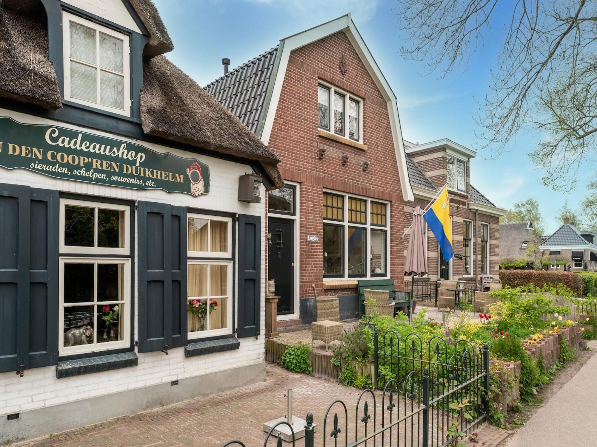 Lodge In Giethoorn With Breakfast Eksteriør billede