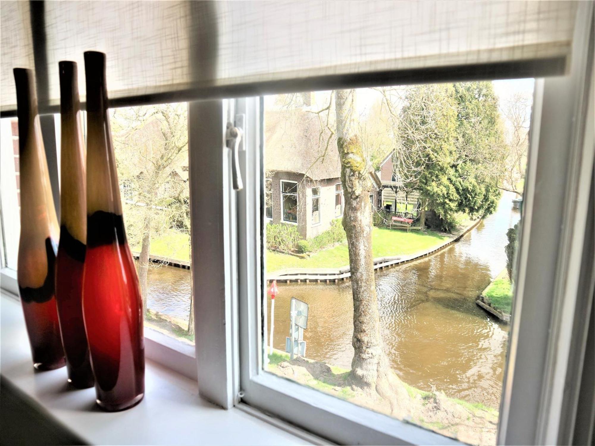Lodge In Giethoorn With Breakfast Eksteriør billede